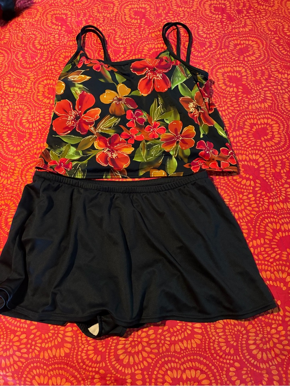 Lot of 2 WomenTropical tankini tops & full coverage bottoms 16plus
